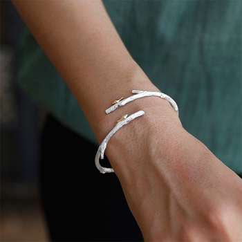 Bracelet en Argent -Oiseaux sur la branche porté